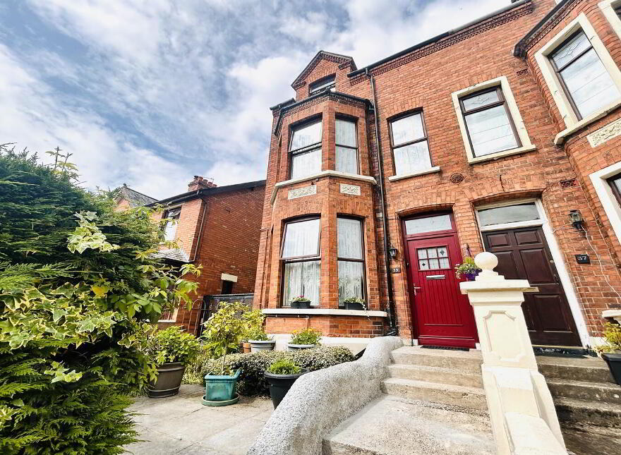 39 Madison Avenue, Cavehill Road, Belfast, BT15 5BX photo