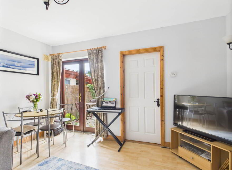 63 Rathstewart Crescent, Athy, R14X076