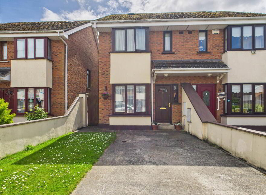 63 Rathstewart Crescent, Athy, R14X076 photo