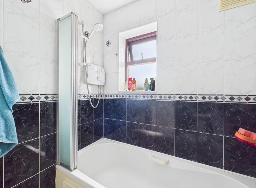 63 Rathstewart Crescent, Athy, R14X076