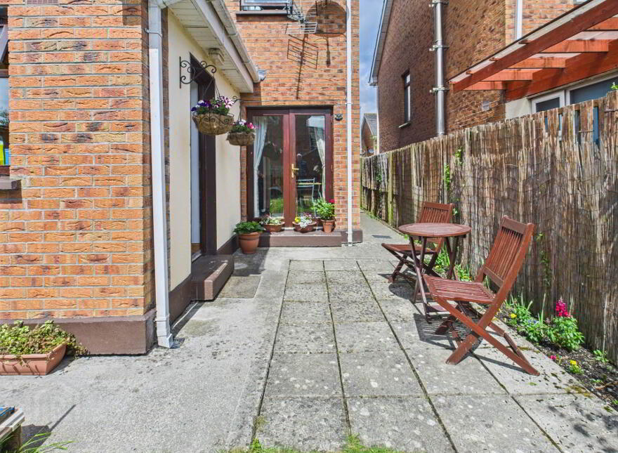 63 Rathstewart Crescent, Athy, R14X076