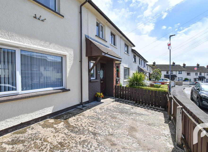 67 Ferris Avenue, Off Old Glenarm Road, Larne, BT40 1EZ