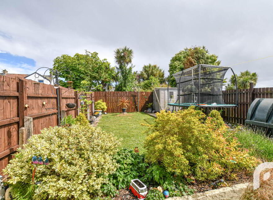 67 Ferris Avenue, Off Old Glenarm Road, Larne, BT40 1EZ