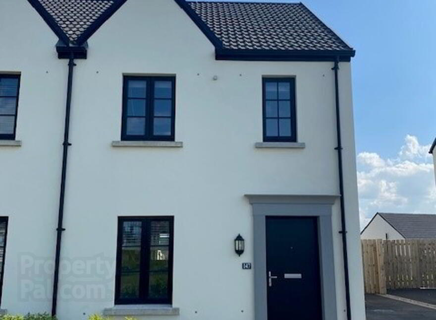 147 Beech Hill View, L'Derry, BT47 3FY photo