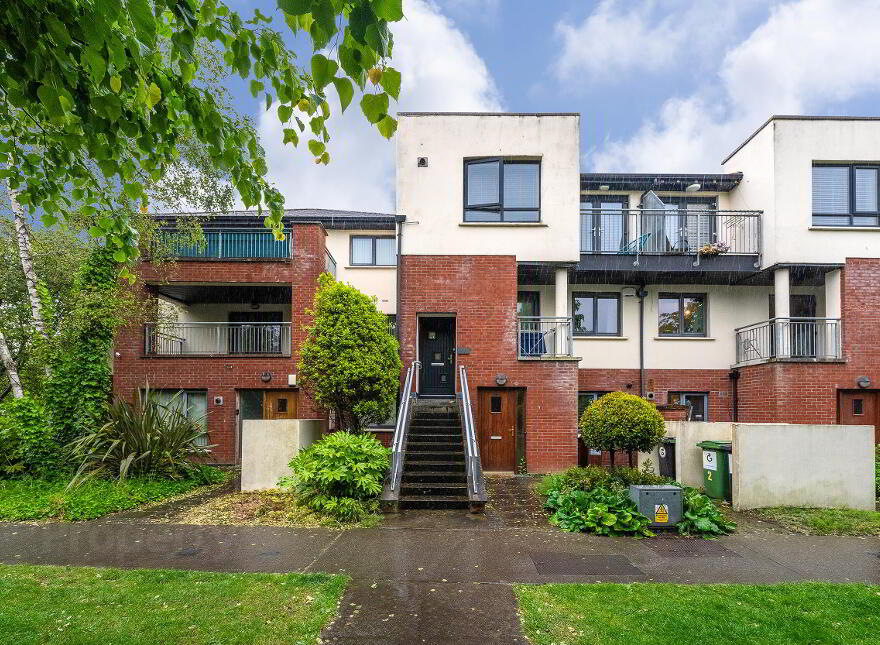 2 Rosse Court Avenue, Lucan, K78NP97 photo