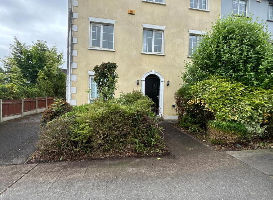 11 Crann Ard, Fethard Road, Clonmel, E91W2D1 photo