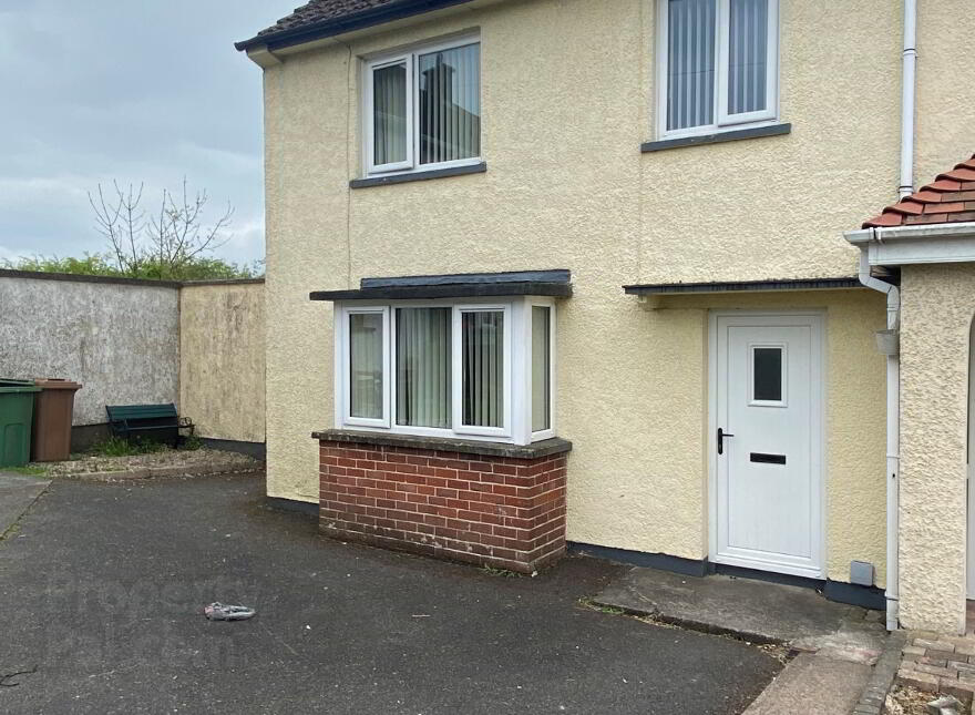 34 Crossmore Gardens, Keady, BT60 3TP photo