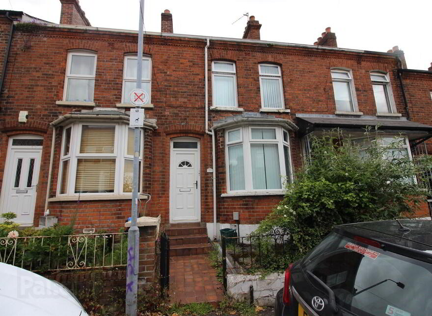 22 Sandhurst Gardens, Belfast, BT9 5AW photo
