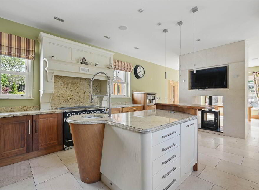 Stonebridge House, 118 Battlehill Road, Richhill, BT61 8QJ