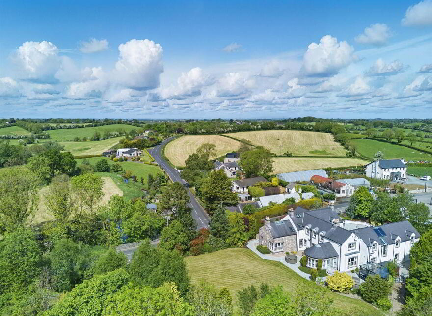 Stonebridge House, 118 Battlehill Road, Richhill, BT61 8QJ