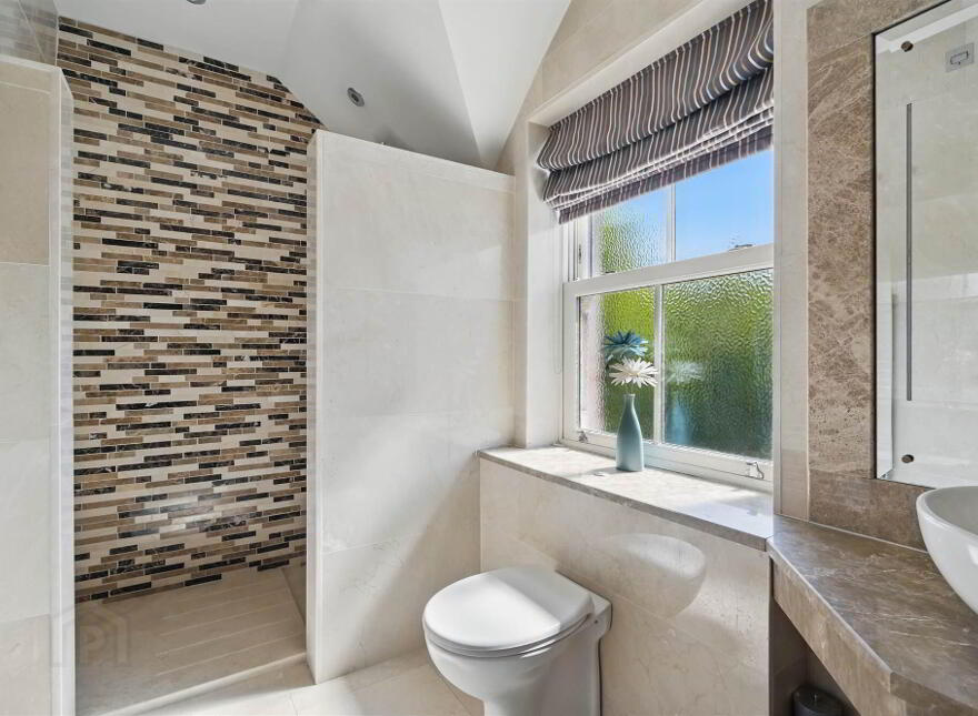 Stonebridge House, 118 Battlehill Road, Richhill, BT61 8QJ