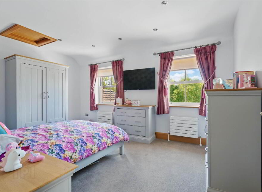 Stonebridge House, 118 Battlehill Road, Richhill, BT61 8QJ