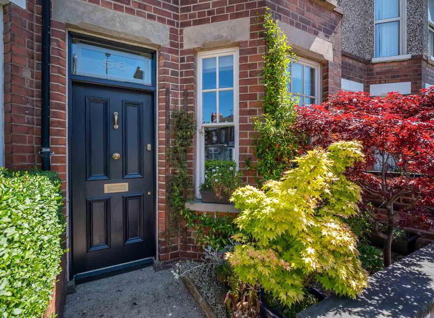 56 Sandown Road, Belfast, BT5 6GY