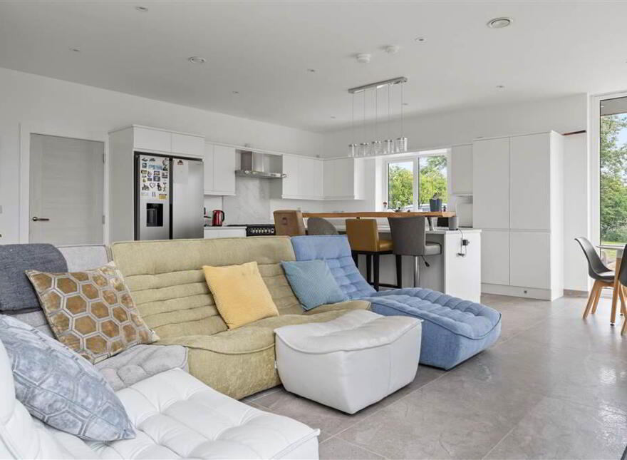 10 Ballee Road East, Ballymena, BT42 3HG