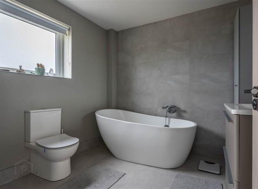 10 Ballee Road East, Ballymena, BT42 3HG
