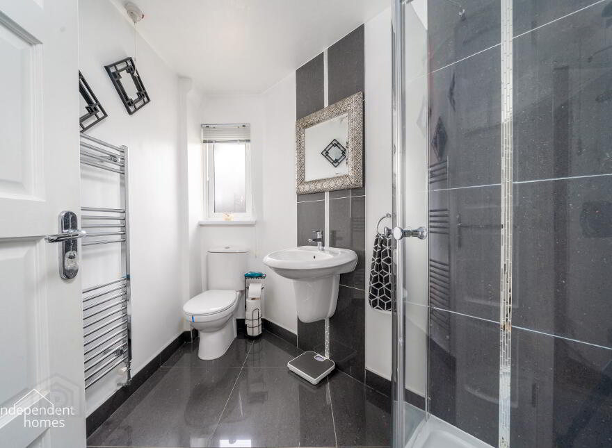 33d Ollardale Park, Ballyclare, BT39 9EQ