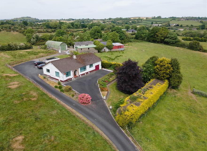 81 Lisburn Road, Ballynahinch, BT24 8TT photo