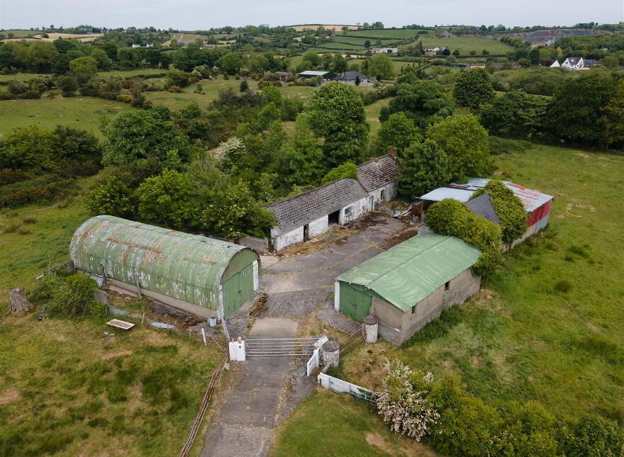 81 Lisburn Road, Ballynahinch, BT24 8TT