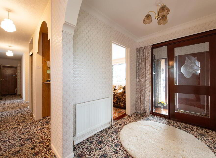 81 Lisburn Road, Ballynahinch, BT24 8TT