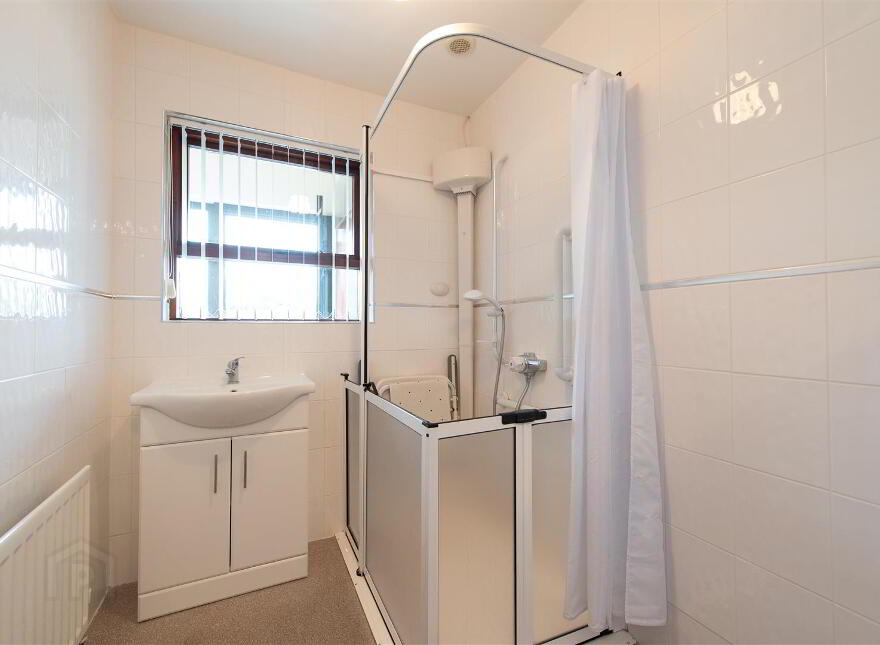 81 Lisburn Road, Ballynahinch, BT24 8TT