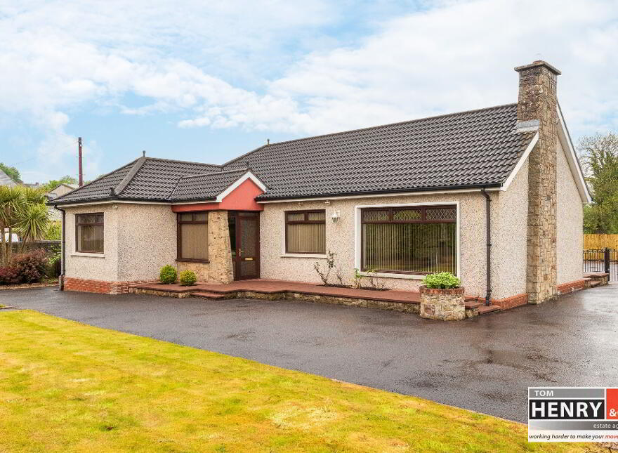 40 Charlemont Street, Moy, Dungannon, BT71 7SL photo