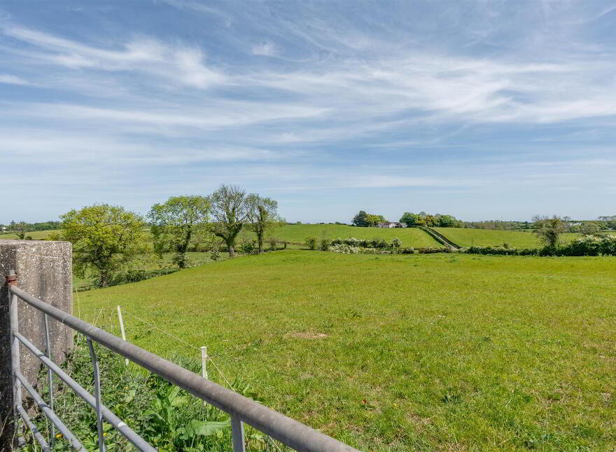 Northleigh, 141 Belfast Road, Saintfield, BT24 7HF