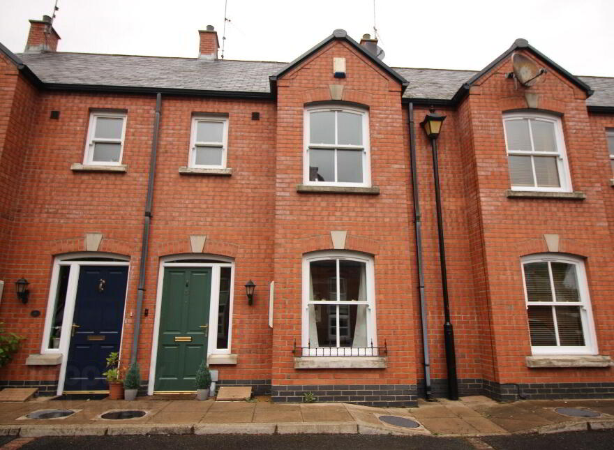5 Downshire Hall, Ballynahinch Street, Hillsborough, BT26 6GE photo