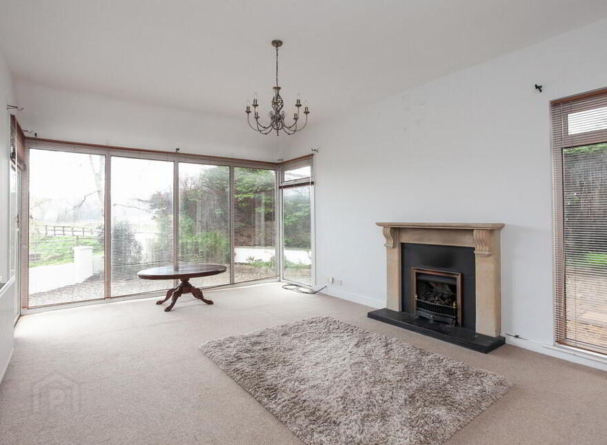 1 Fort Road, Purdysburn Hill, Belfast, BT8 8LX
