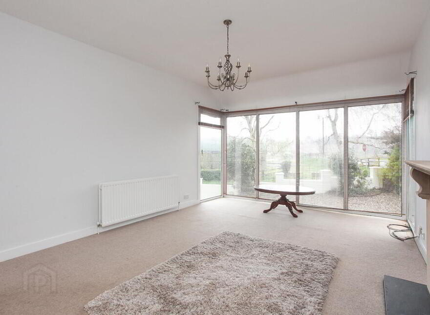 1 Fort Road, Purdysburn Hill, Belfast, BT8 8LX