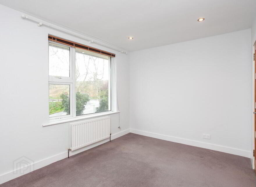 1 Fort Road, Purdysburn Hill, Belfast, BT8 8LX