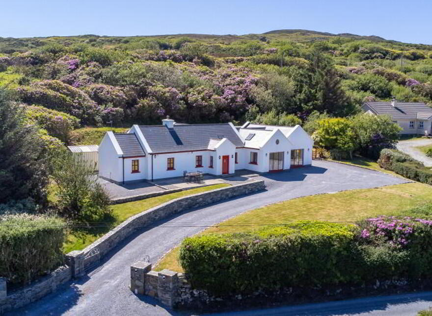 Inish Reach, Tievegarriff, Moyard, Connemara, H91T9CA