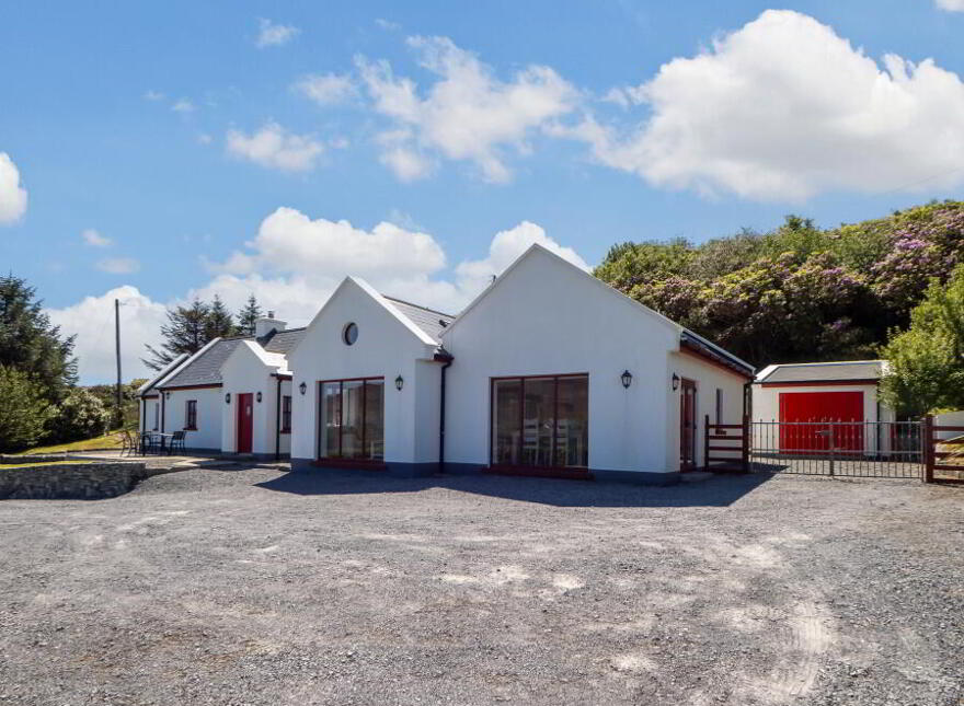 Inish Reach, Tievegarriff, Moyard, Connemara, H91T9CA