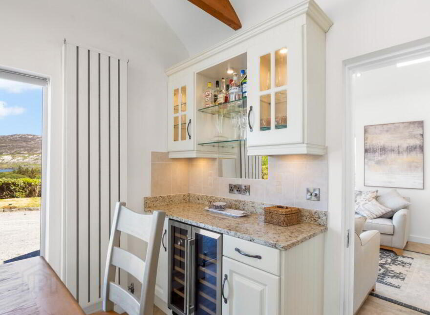 Inish Reach, Tievegarriff, Moyard, Connemara, H91T9CA