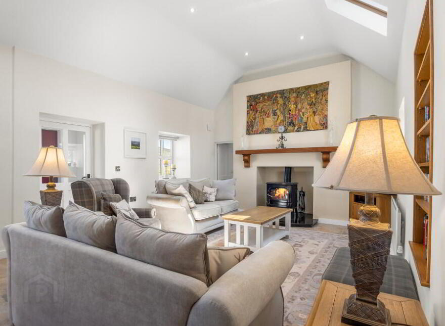 Inish Reach, Tievegarriff, Moyard, Connemara, H91T9CA