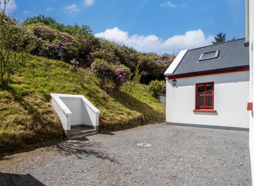 Inish Reach, Tievegarriff, Moyard, Connemara, H91T9CA