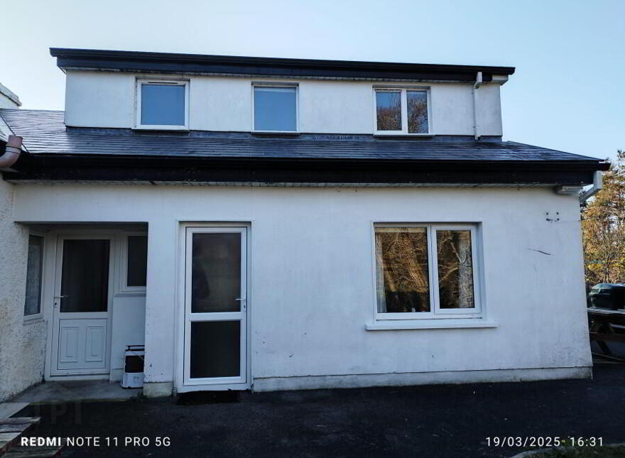 Naoimh Áine, Carna Village, Connemara, Carna, H91ET8K