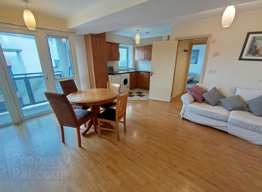 Apartment 215 Mahon House Newtown Mahon, Limerick City Centre, Limerick photo