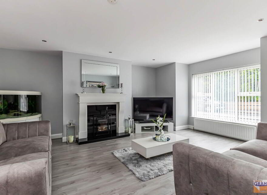 1 Royal Gardens, Kesh Road, Lisburn, BT27 5WF
