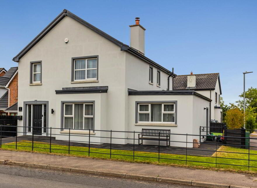 1 Royal Gardens, Kesh Road, Lisburn, BT27 5WF photo