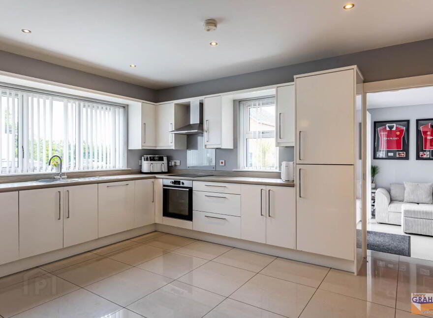 1 Royal Gardens, Kesh Road, Lisburn, BT27 5WF