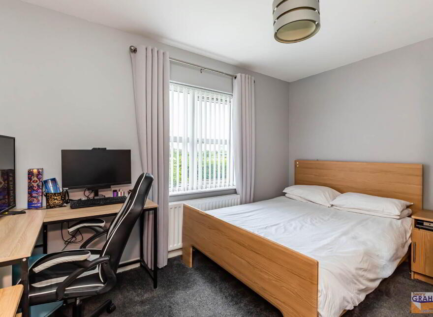 1 Royal Gardens, Kesh Road, Lisburn, BT27 5WF
