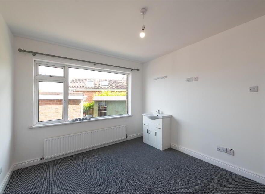 5 Cairnshill Park, Belfast, BT8 6RG