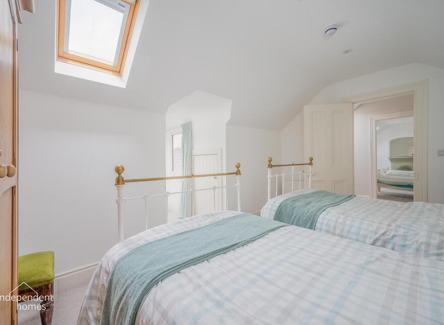 17 Tower Road, Larne, BT40 1AB