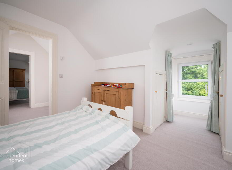 17 Tower Road, Larne, BT40 1AB