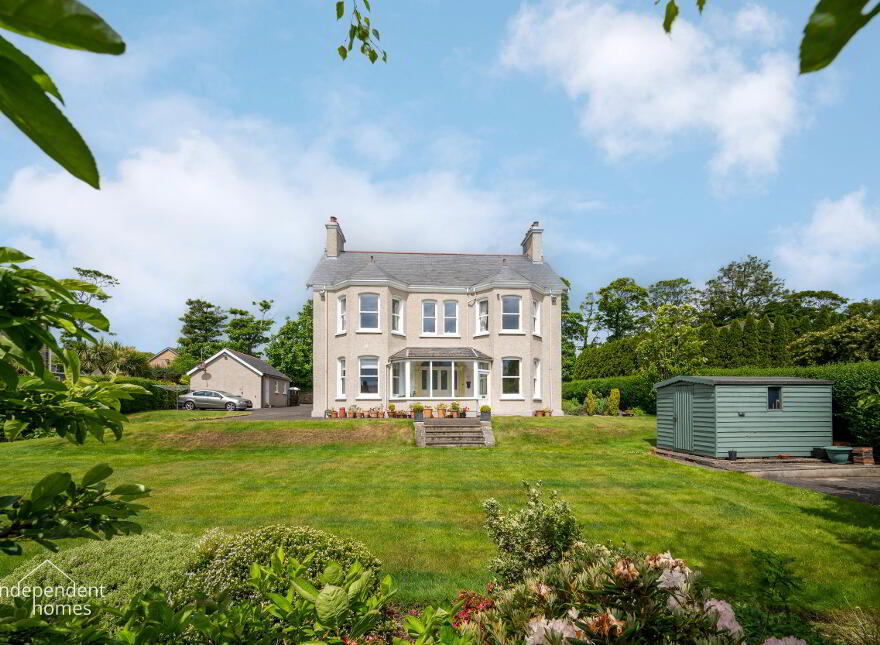 17 Tower Road, Larne, BT40 1AB photo
