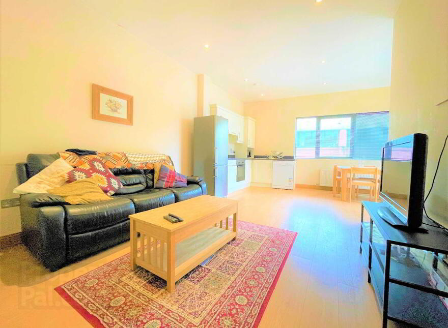 Lower Kilmacud Road, Stillorgan photo