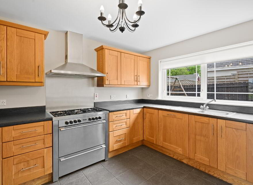 10 Danton Manor, Artigarvan, Strabane, BT82 0NT