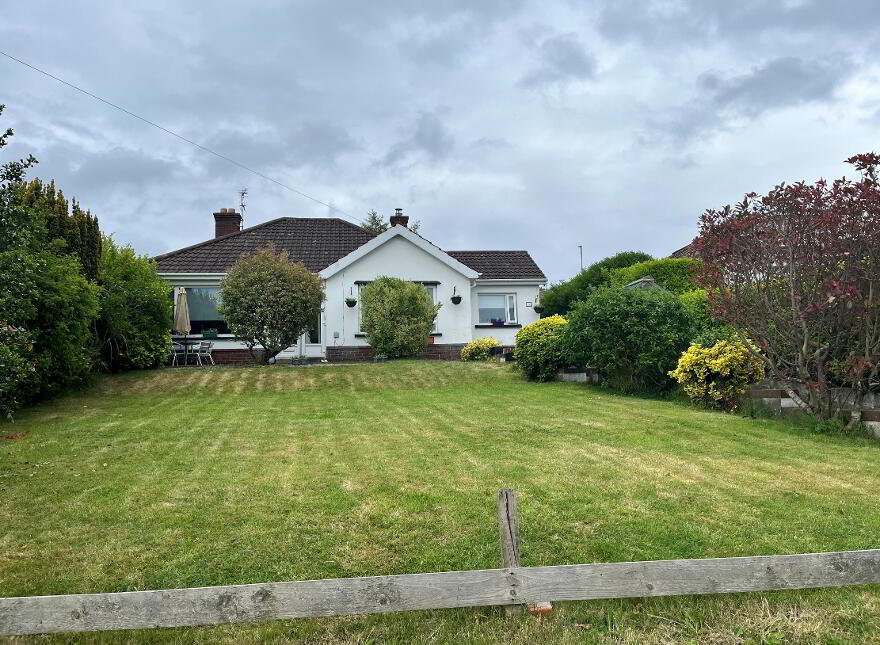 143 Islandmagee Road, Whitehead, Carrickfergus, BT38 9NS photo