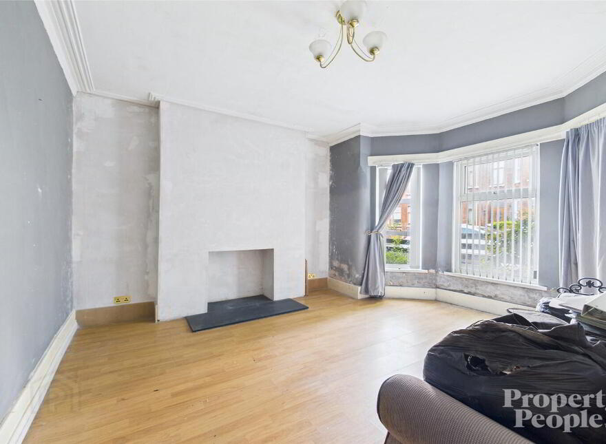 12 Chestnut Gardens, Belfast, BT14 6LN