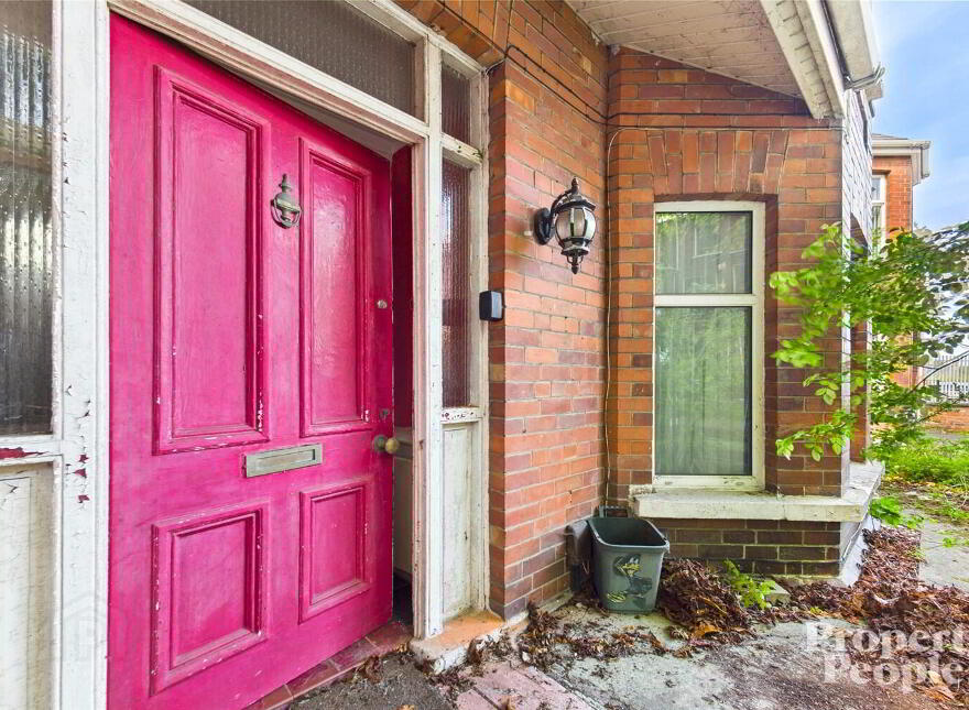 12 Chestnut Gardens, Belfast, BT14 6LN